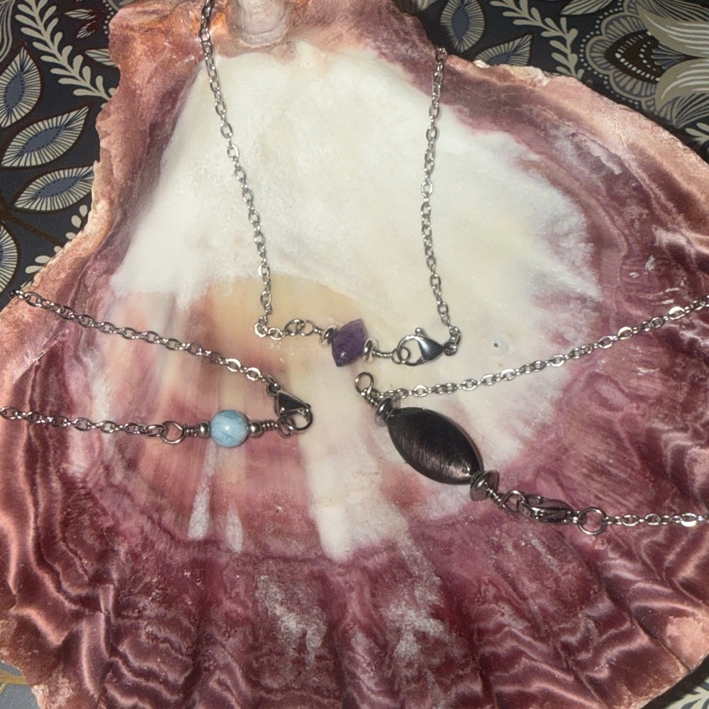 (1) Anklet  - Minimalistic Soul Gem Stainless steel